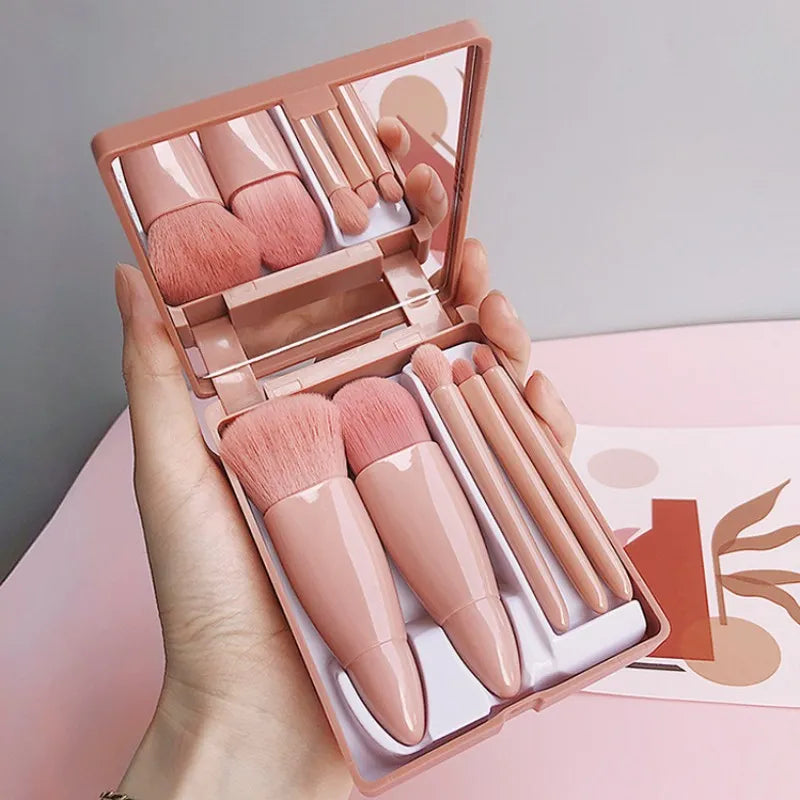 Mini Kit De Maquiagem Portátil - PocketGlam